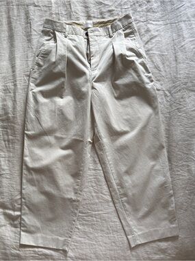 Closed brand Pleated High-Waist Trousers in Light Cream